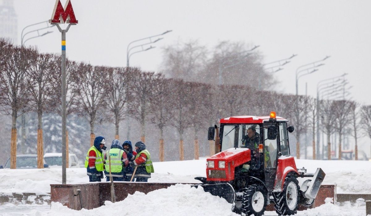 Сильный ветер и осадки сохранятся в Москве на протяжении всего дня 6 апреля