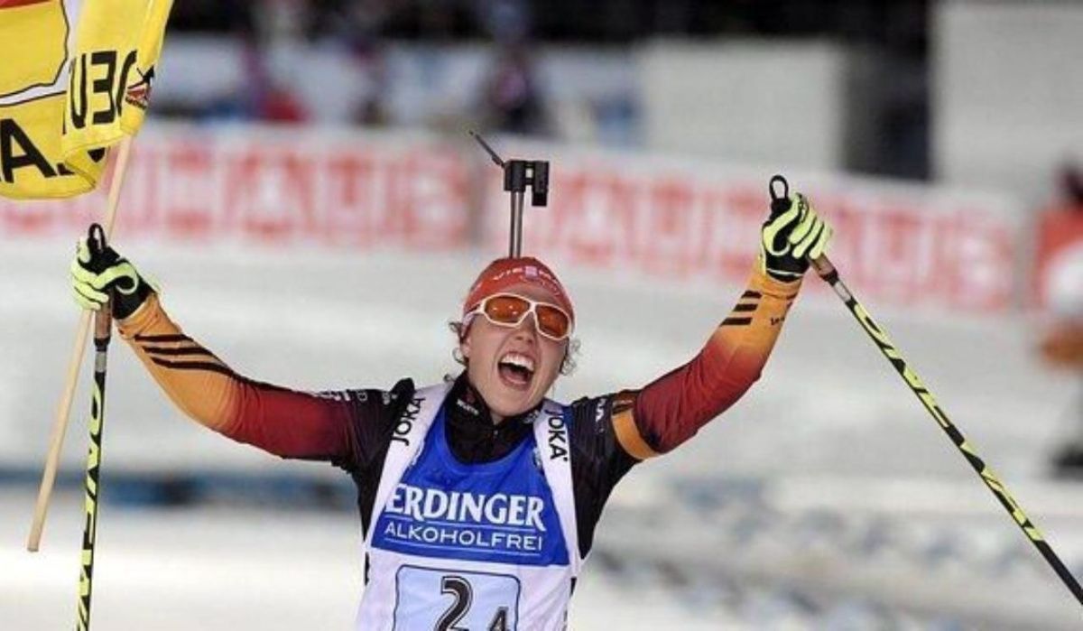 Поиск биатлонистки Дальмайер, попавшей под камнепад, приостановлен