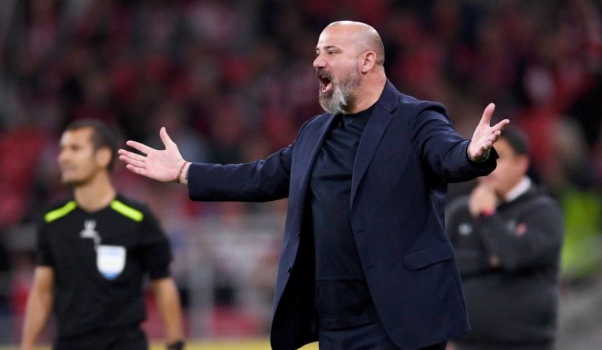 &quot;Спартак&quot; объявил об увольнении главного тренера Деяна Станковича