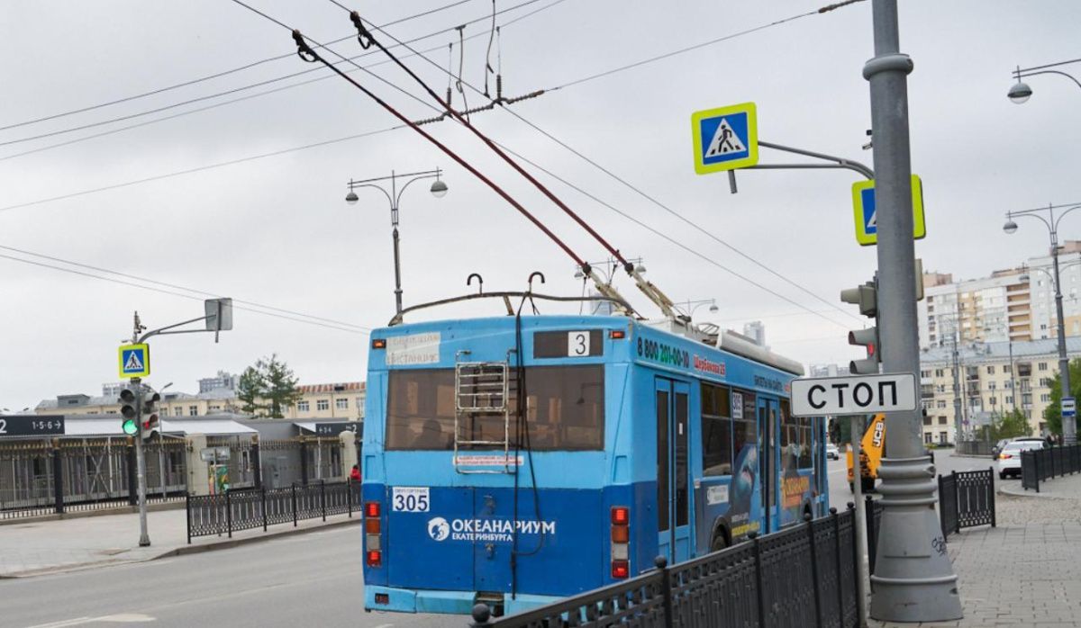 В Екатеринбург обещанные троллейбусы привезут с опозданием 