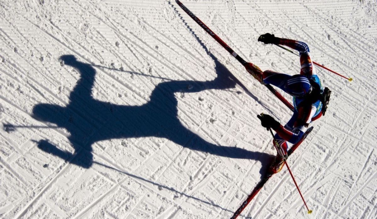 Песков выразил разочарование из-за решения FIS не допустить россиян на Олимпиаду