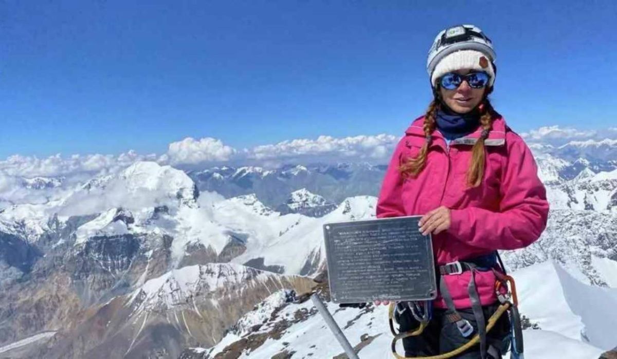 Пропавшая в горах Киргизии альпинистка Наговицина объявлена без вести пропавшей