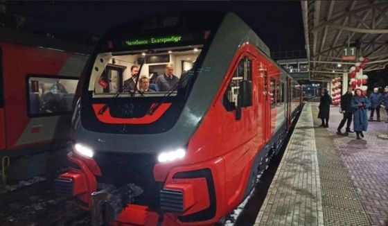 Между Челябинском и Екатеринбургом начнет курсировать новый поезд