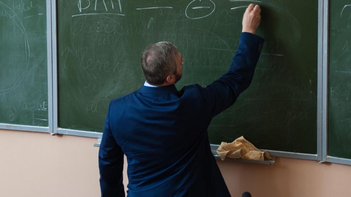 В Челябинской области учителей не пускают на работу без прививки