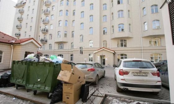 В Челябинской области появились штрафы за парковку возле мусорных контейнеров
