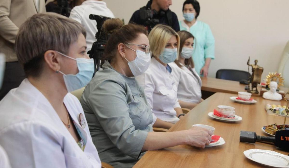 Челябинские врачи будут лечить детей из Донбасса 