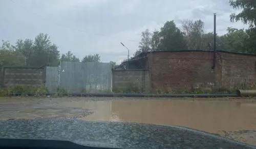 В Челябинске затопило целый микрорайон
