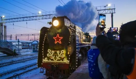 В Челябинск приедет поезд Деда Мороза